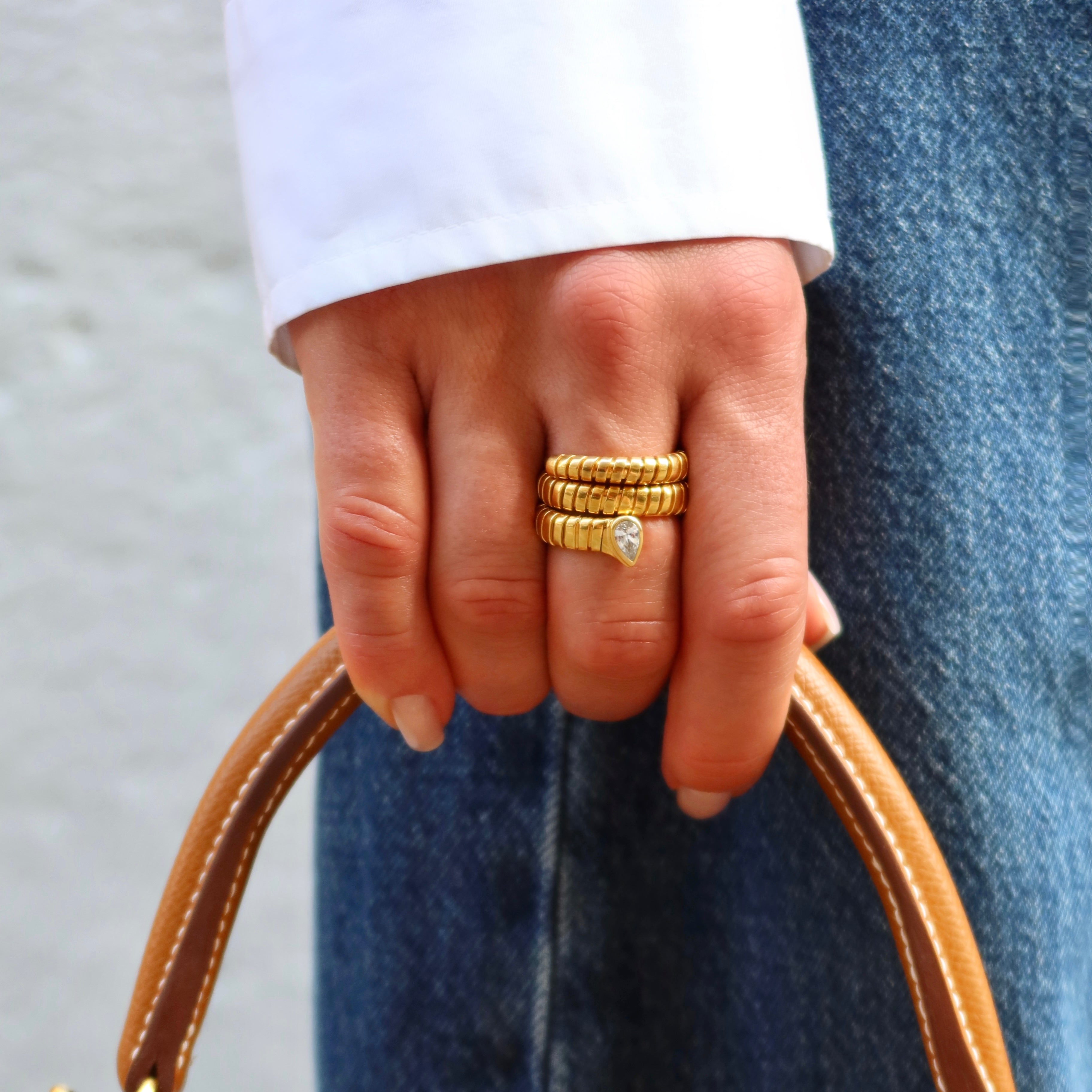 Vintage Bvlgari Diamond Tubogas Ring