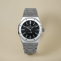Audemars Piguet Royal Oak 15400ST.OO.12220ST.01