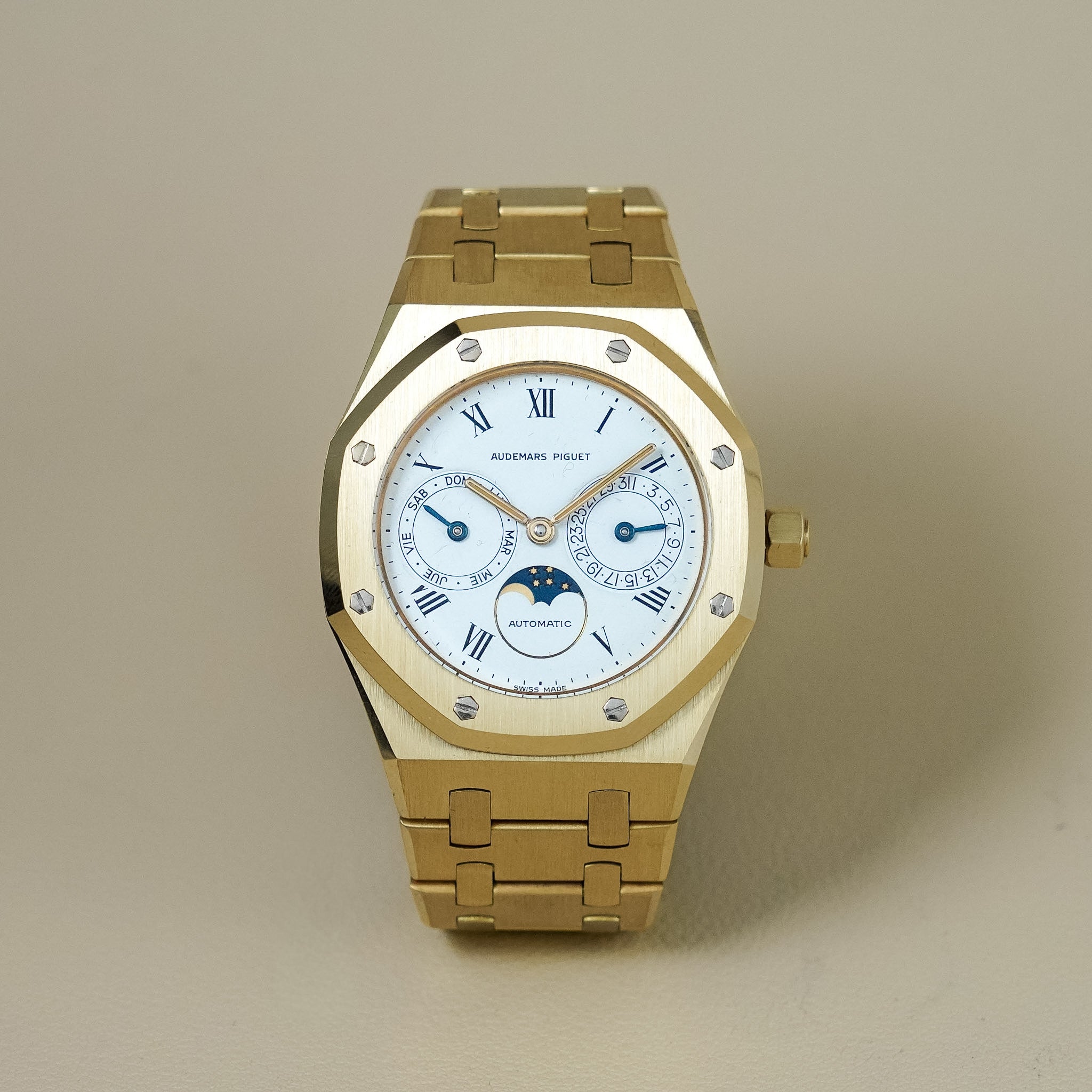 Audemars Piguet Royal Oak Day-Date Moonphase 25594BA