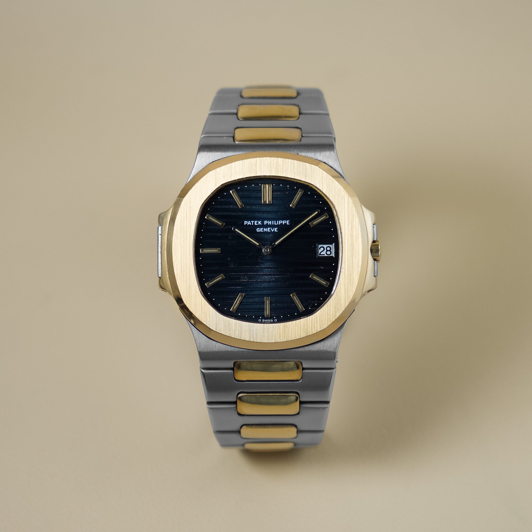 Patek Philippe Nautilus 3700/1AJ