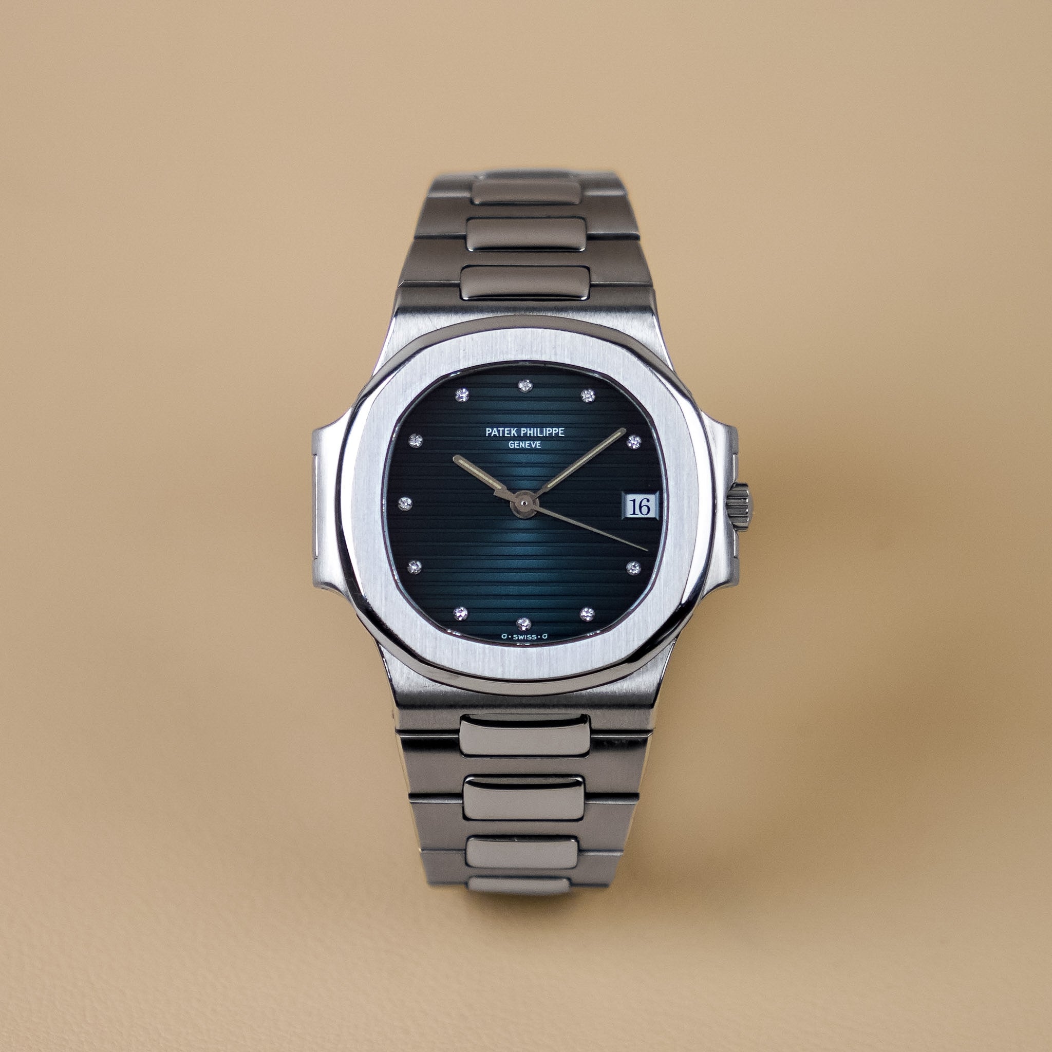 Patek Philippe Nautilus 3800/1A Diamond Hour Markers