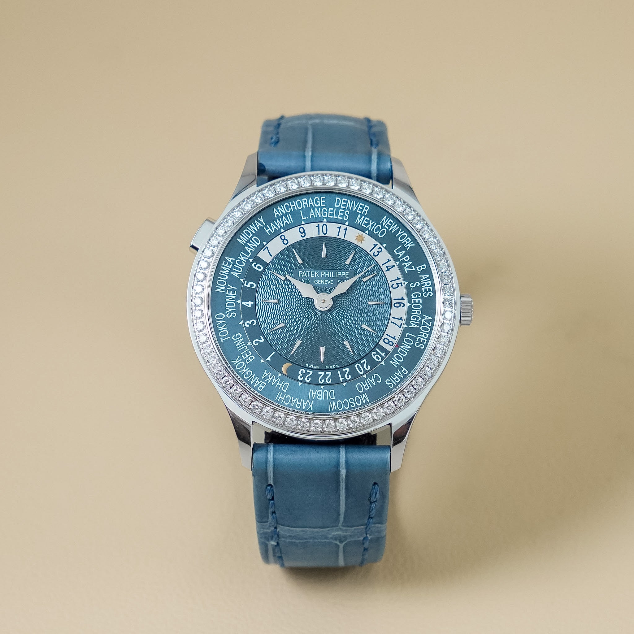 Patek Philippe World Time 7130G/016
