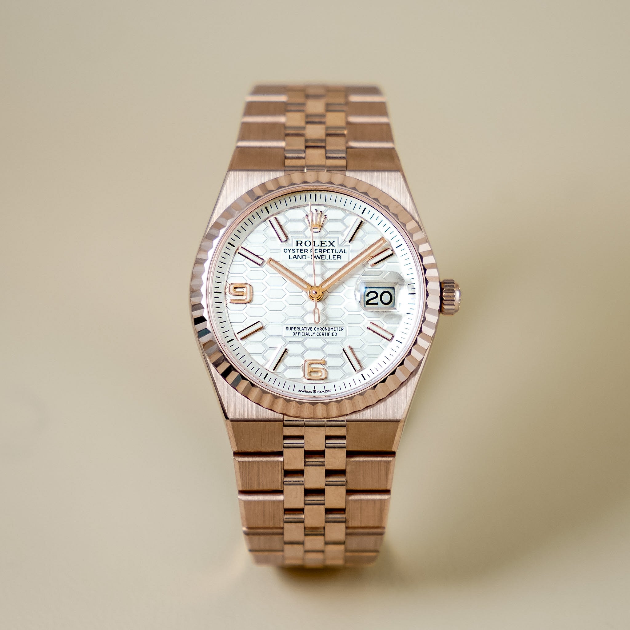 Rolex Land-Dweller 127335