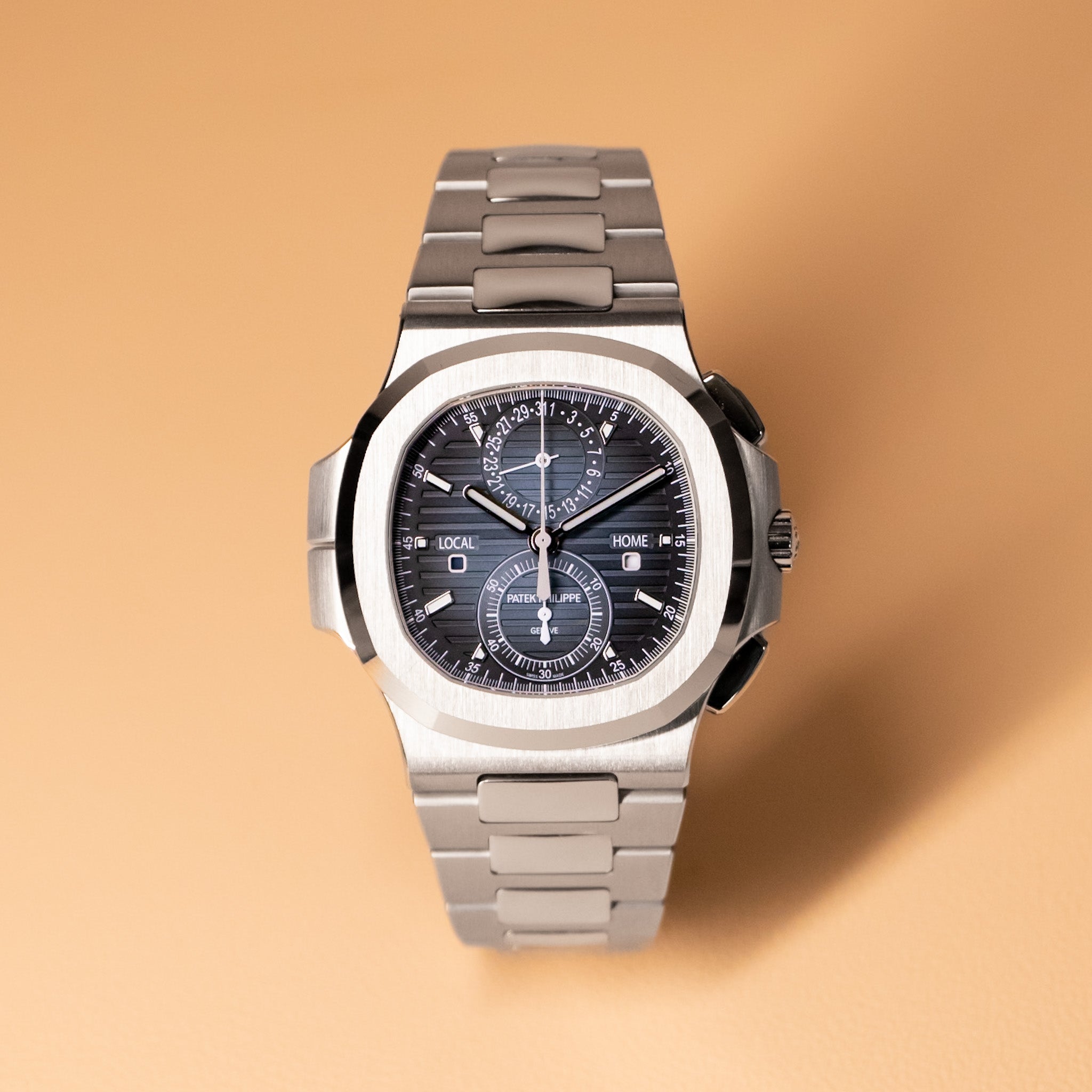 Patek Philippe Nautilus 5990/1A-011