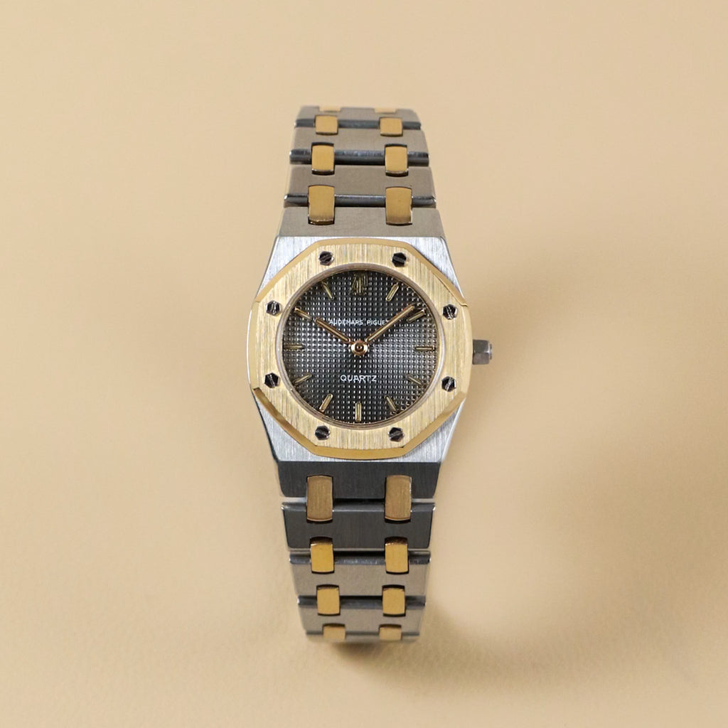Material Good | Audemars Piguet: Royal Oak | 6007SA
