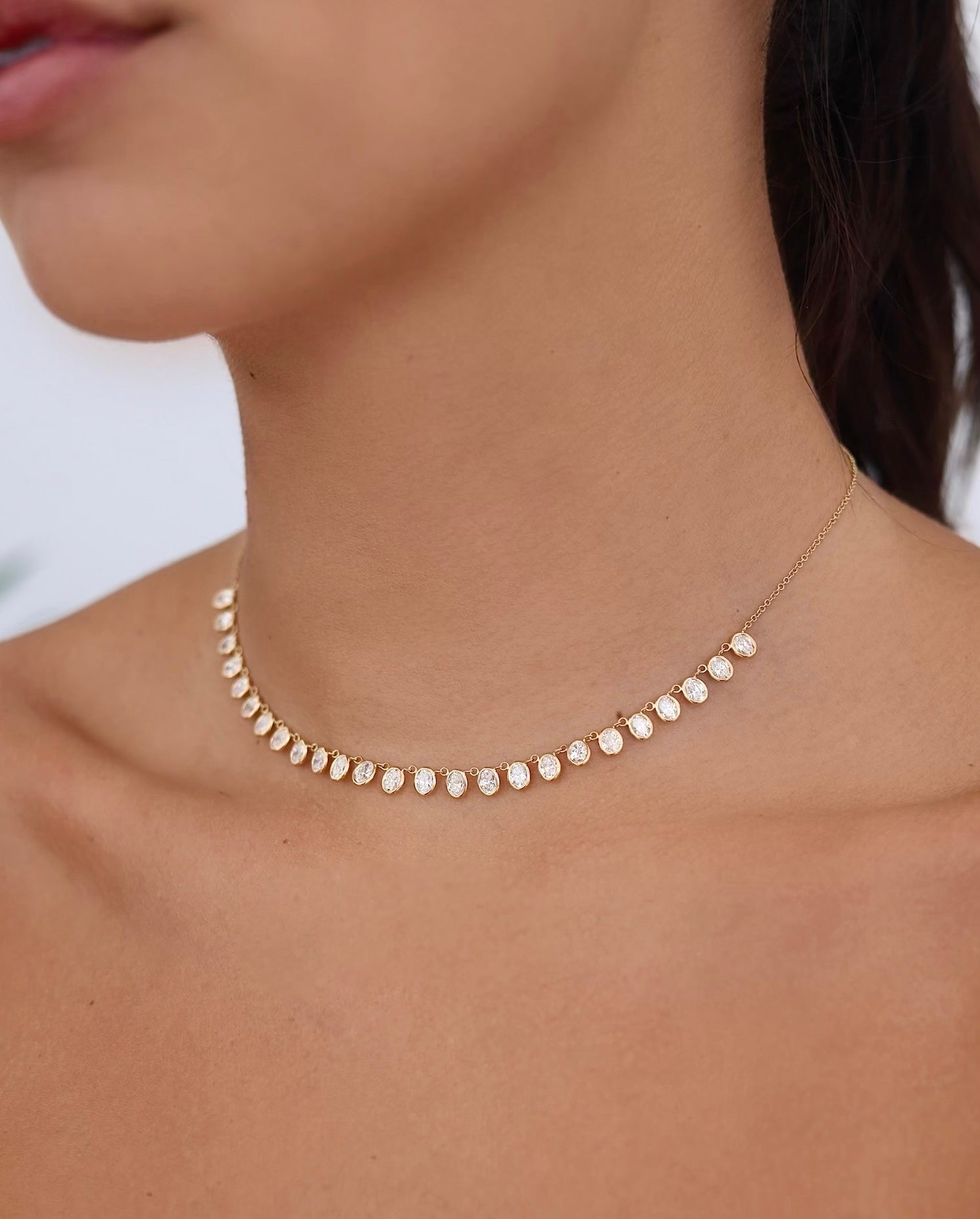 The Lena Oval Necklace