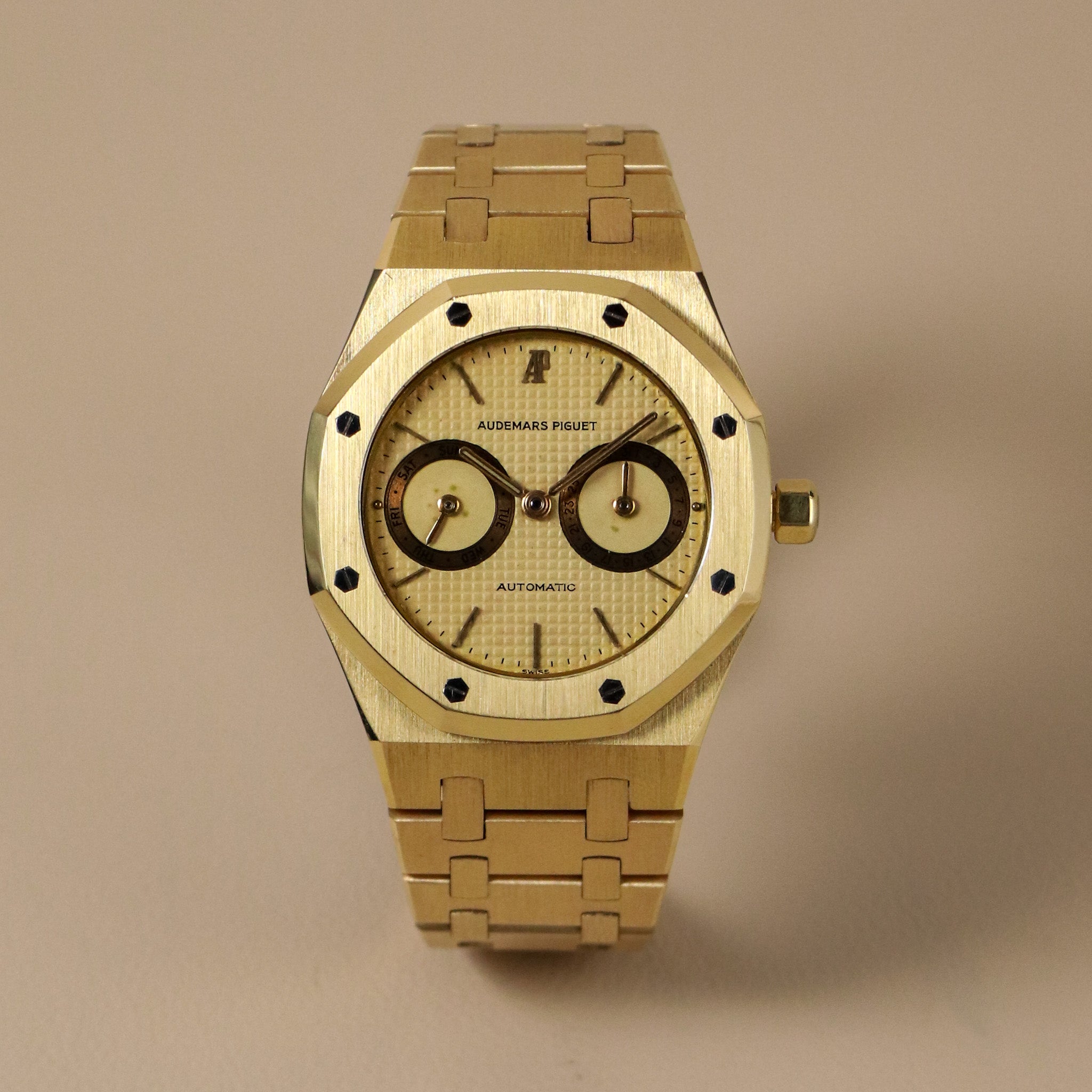 Audemars Piguet Royal Oak Day-Date 25572BA