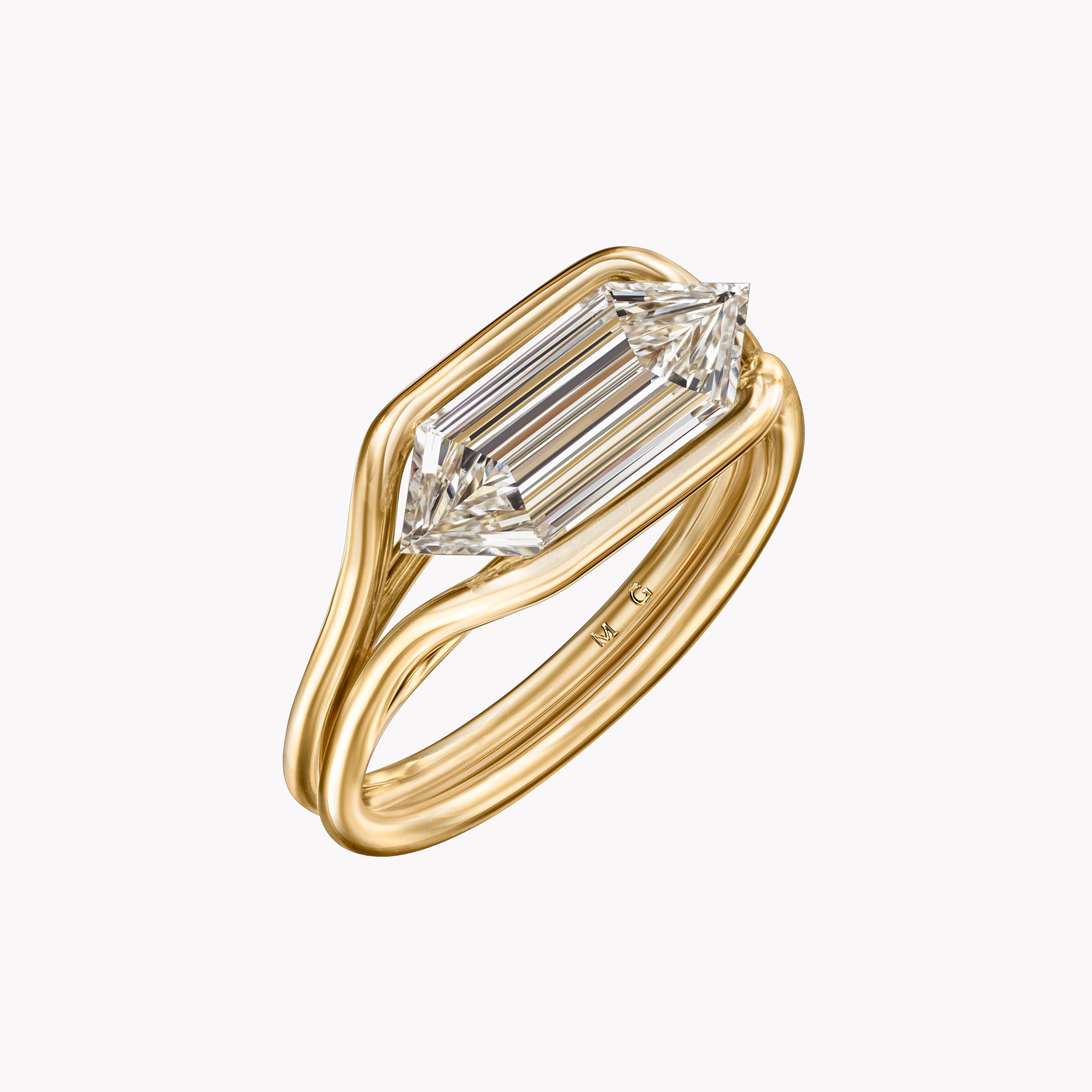 18-karat yellow gold Rêve Ring by Material Good featuring a 2.01-carat east-west hexagonal diamond in a bezel-style double-shank setting, front view and three-quarter view.
