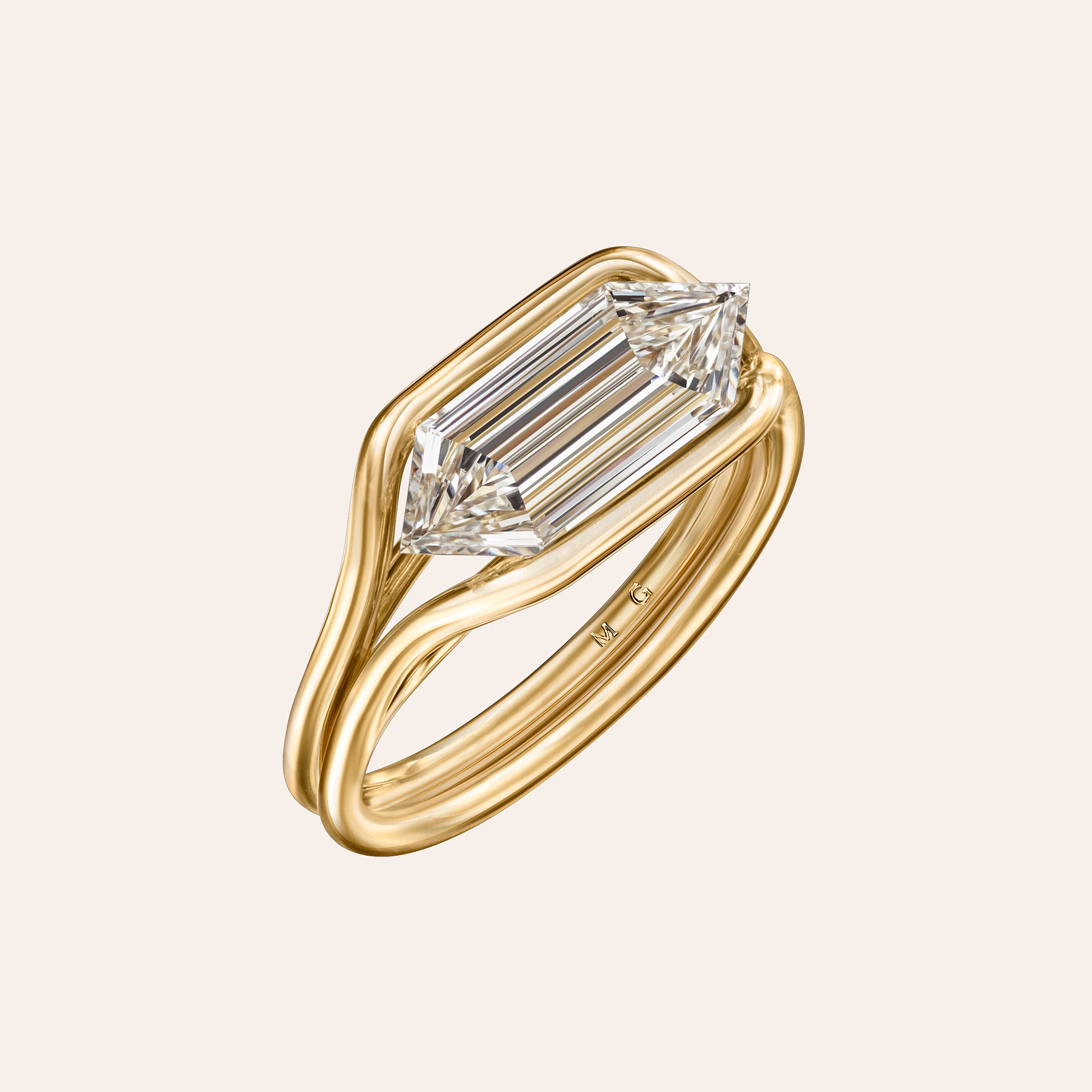 18-karat yellow gold Rêve Ring by Material Good featuring a 2.01-carat east-west hexagonal diamond in a bezel-style double-shank setting, front view and three-quarter view.
