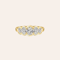 The Alexa Graduated Oval Pinky