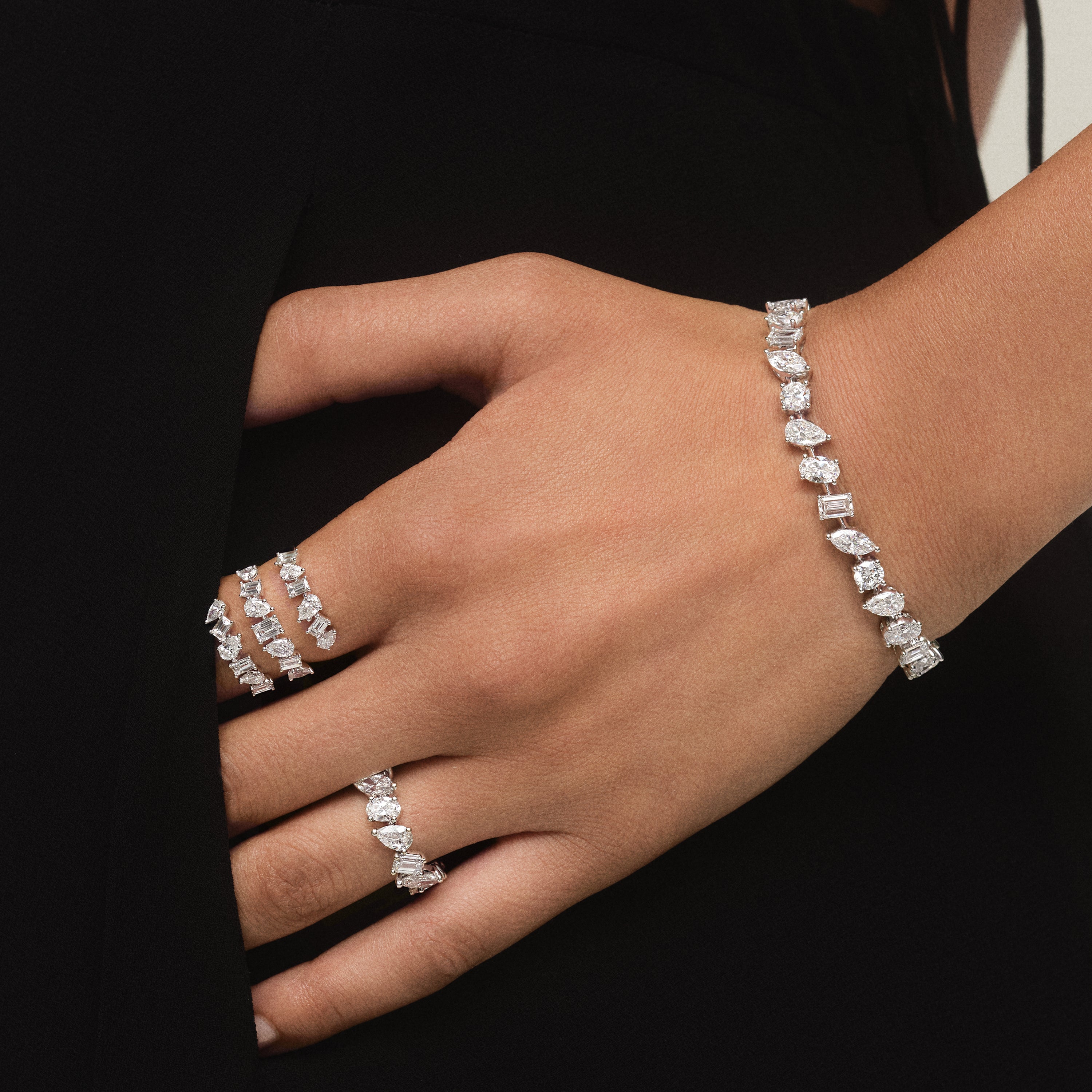 Large Multi-Shape Eternity Band