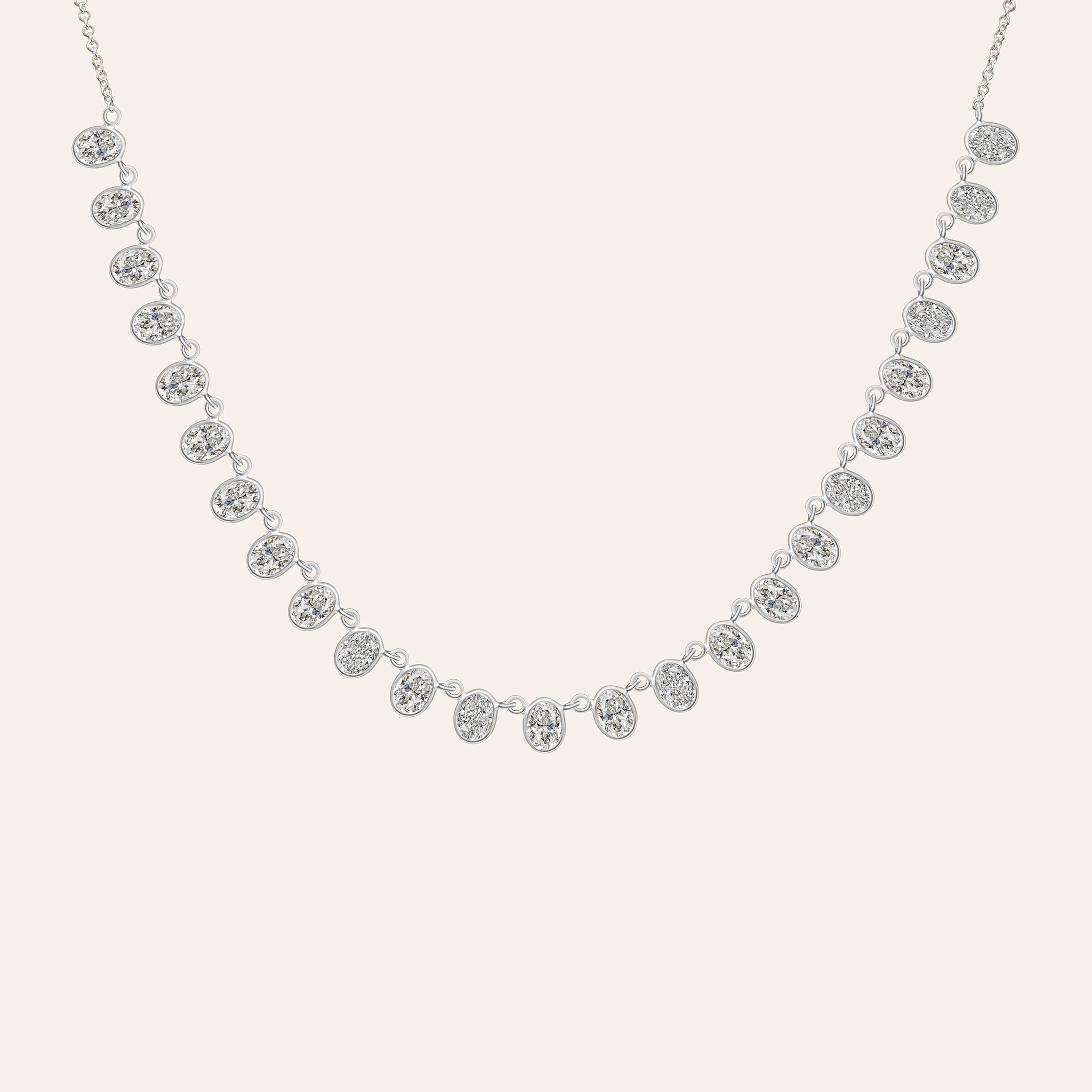 The Lena Oval Necklace