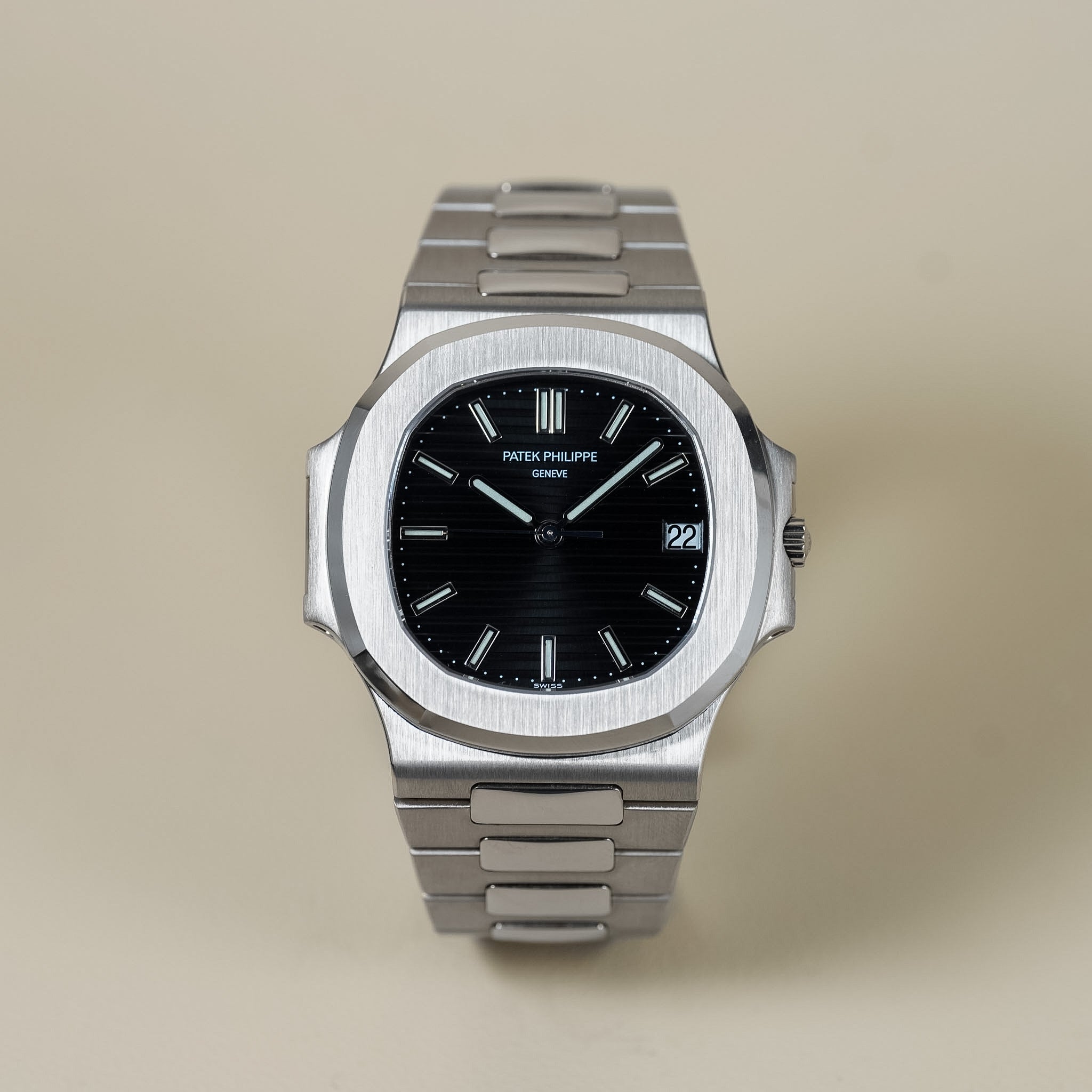 Patek Philippe Nautilus 3711/1G
