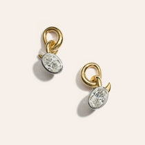 Oval Diamond Vein Earrings